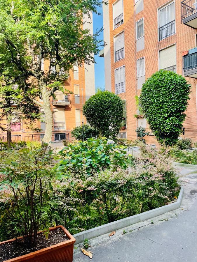 Trevi Industrial Room C Milan Exterior photo